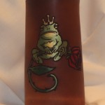 Frog flagon laser